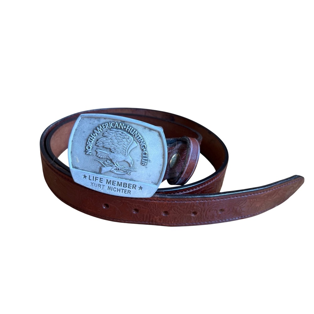 North‎ American Hunting Club 1981 Life Buckle Tooled Leather Belt 
43" Sportsman